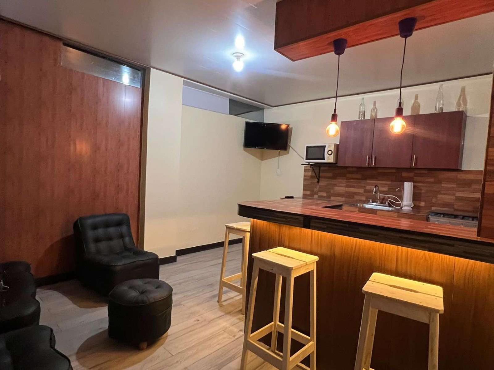 C&M Exclusive Private Rooms Quetzaltenango Exterior foto