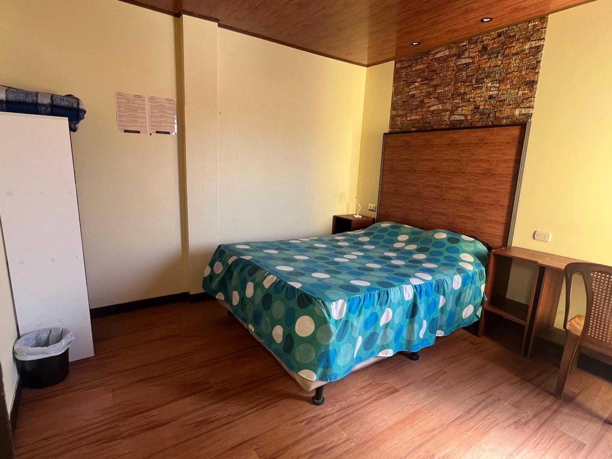 C&M Exclusive Private Rooms Quetzaltenango Exterior foto