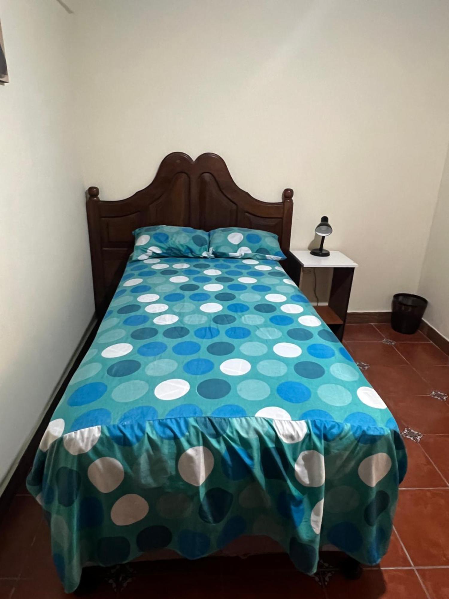 C&M Exclusive Private Rooms Quetzaltenango Exterior foto